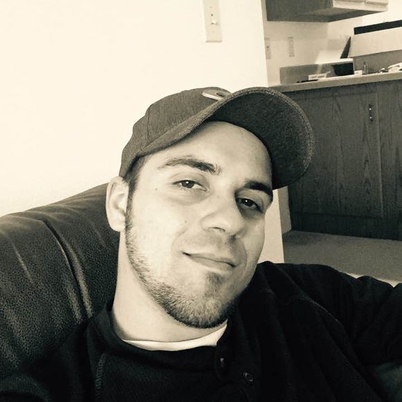 Meet your Posher, David - Picture 1 of 1